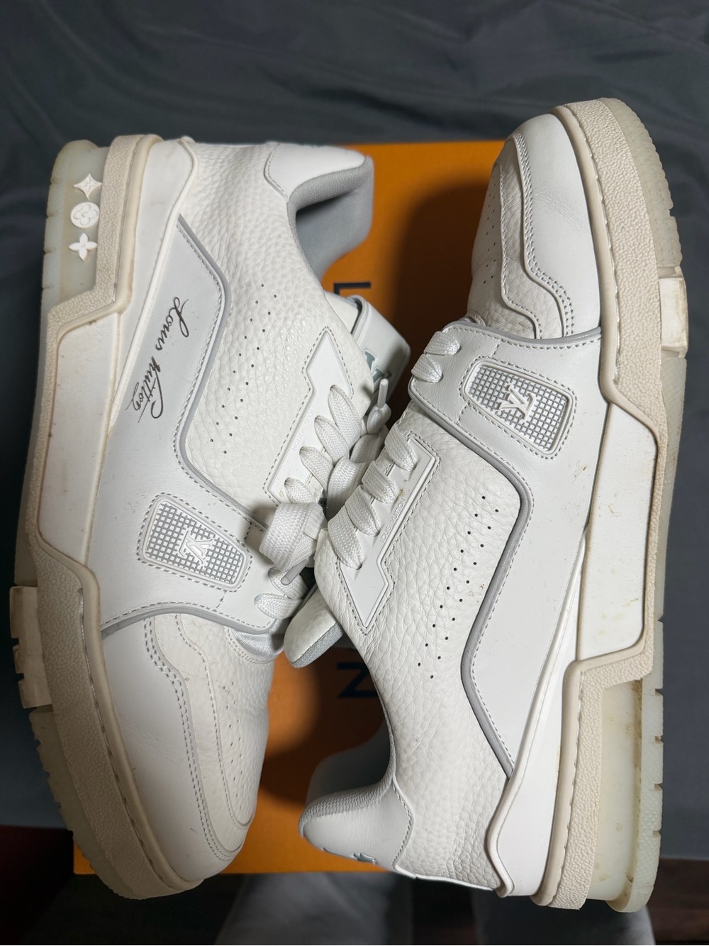 Louis Vuitton White and Off-White Leather Men's Sneakers size 9